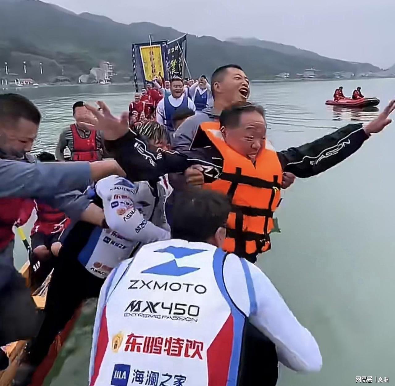 赏金船长官网相关图片